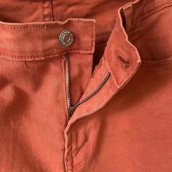 KENSIE | Vintage Luxe Ultimate High Rise Skinny Women's Rust Jeans - Picture 5 of 11